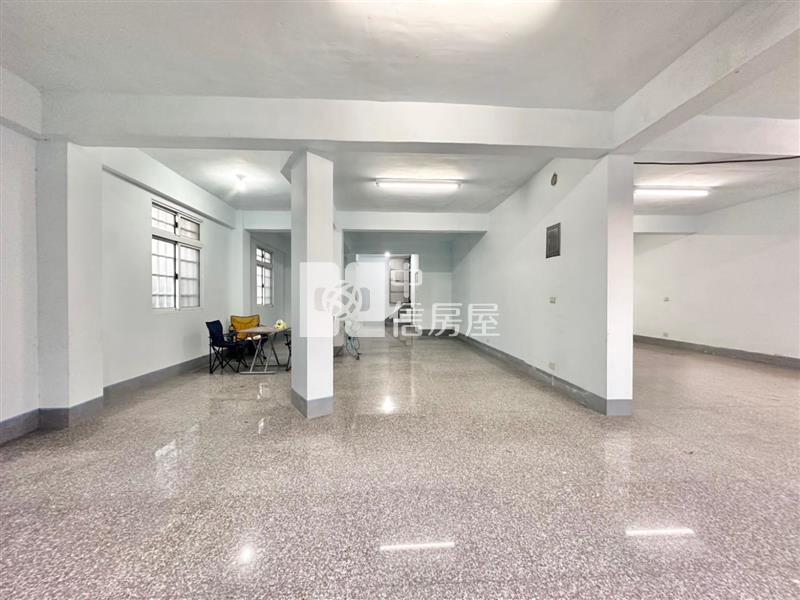 龍潭逸園|黃金三角窗|大面寬雙店面房屋室內格局與周邊環境
