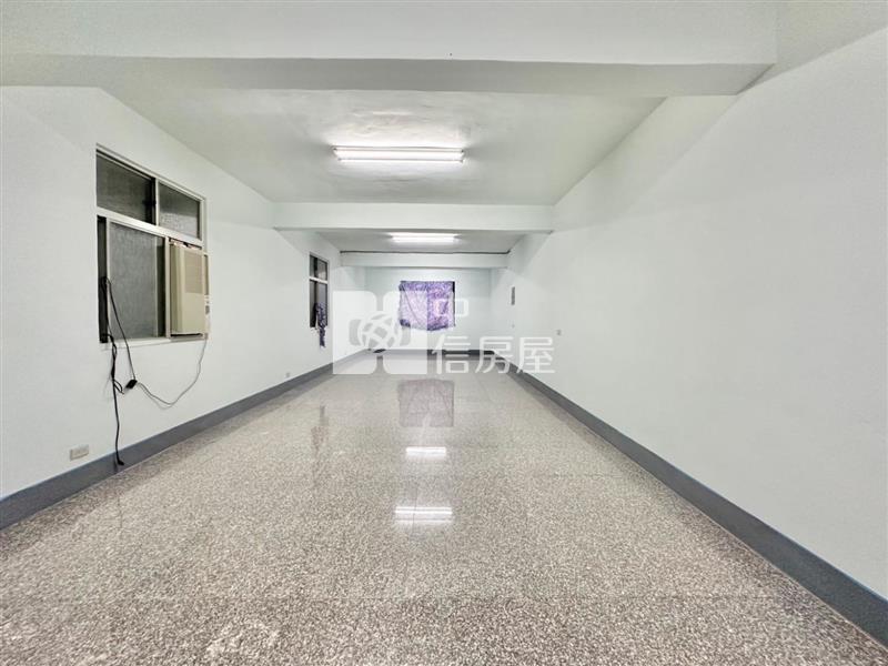 龍潭逸園|黃金三角窗|大面寬雙店面房屋室內格局與周邊環境