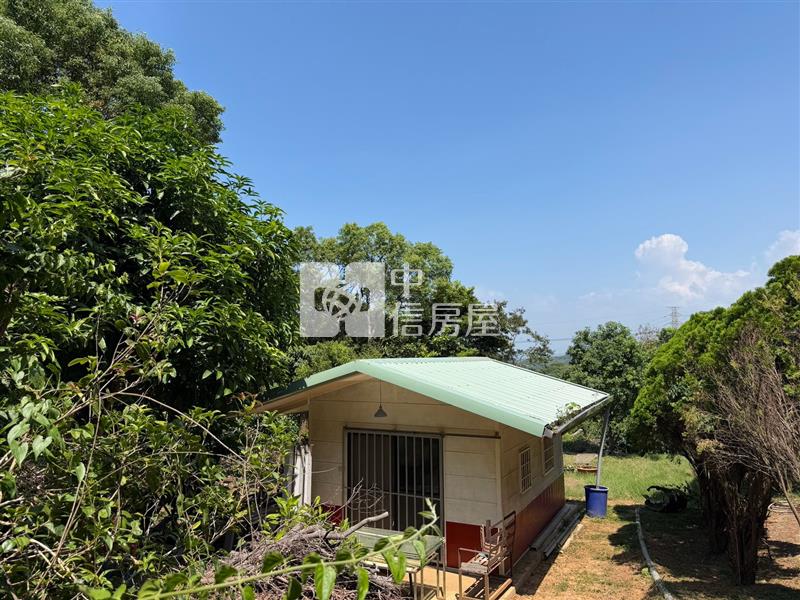 苗栗市休閒農場1202坪附贈2棟渡假小屋房屋室內格局與周邊環境