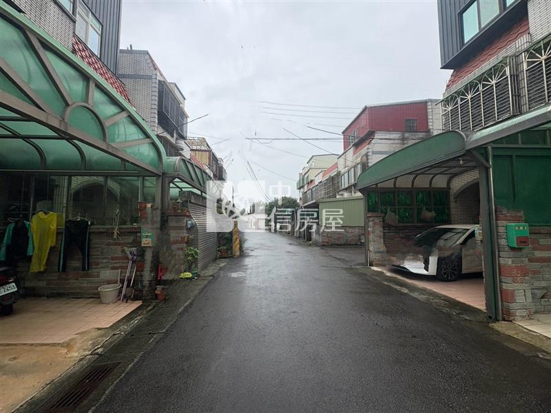 中壢青埔超值前院停車美透天房屋室內格局與周邊環境