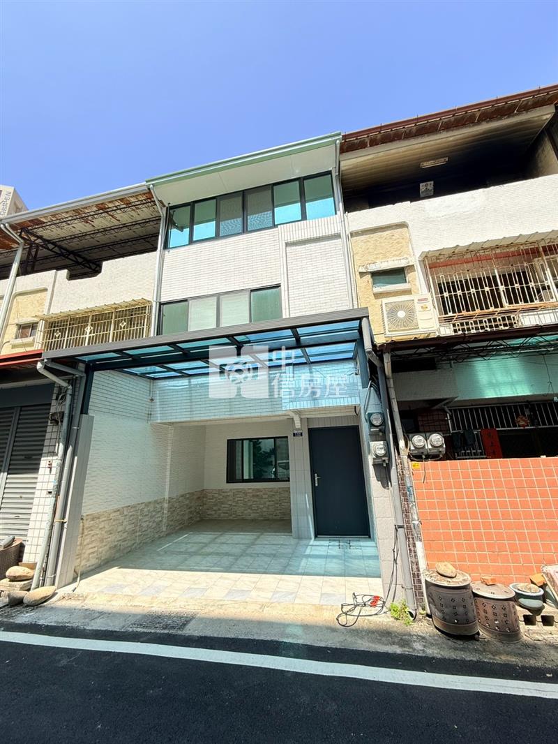 大雅學府商圈孝親美透天房屋室內格局與周邊環境