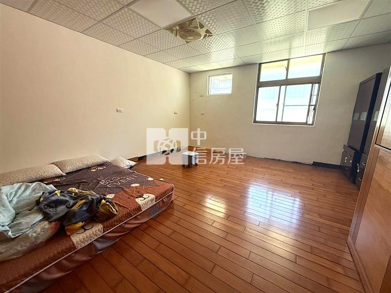 南勢 帝王座向活巷美透天房屋室內格局與周邊環境