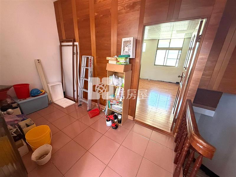 南勢 帝王座向活巷美透天房屋室內格局與周邊環境