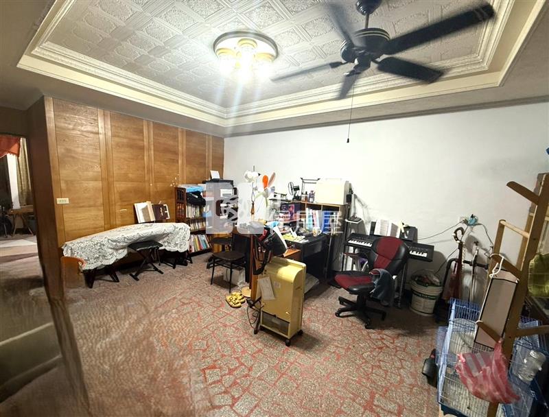 南勢 帝王座向活巷美透天房屋室內格局與周邊環境