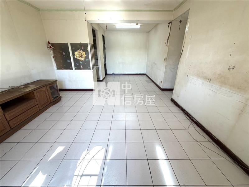 專-桃園龍安商圈湖景3房公寓房屋室內格局與周邊環境