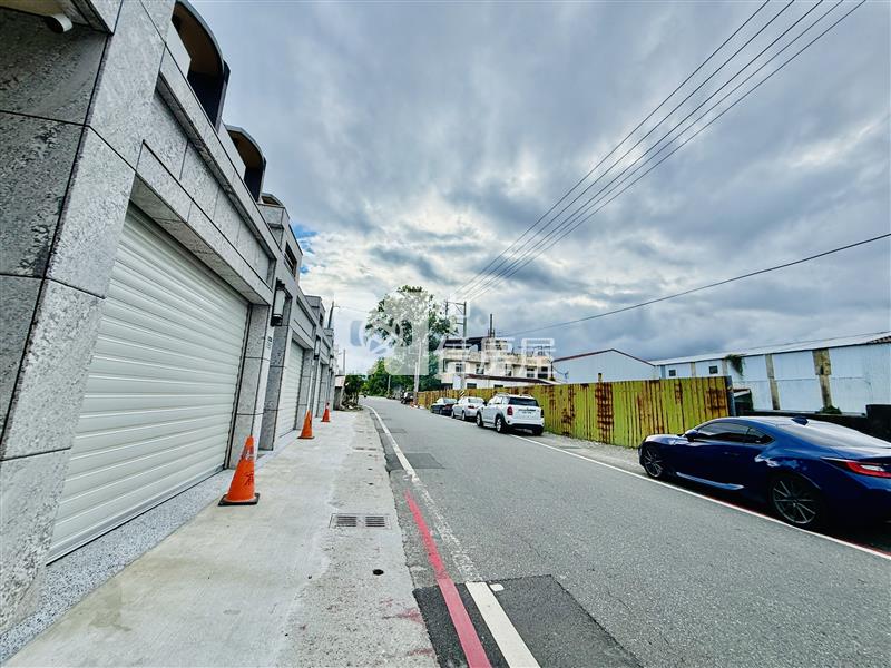 花蓮市慈濟醫院生活圈/全新完工四套房別墅(A77)房屋室內格局與周邊環境