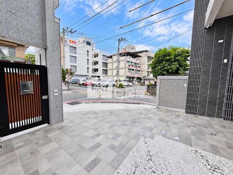 花蓮市慈濟醫院生活圈|全新完工四套房別墅(邊間)(A78)房屋室內格局與周邊環境