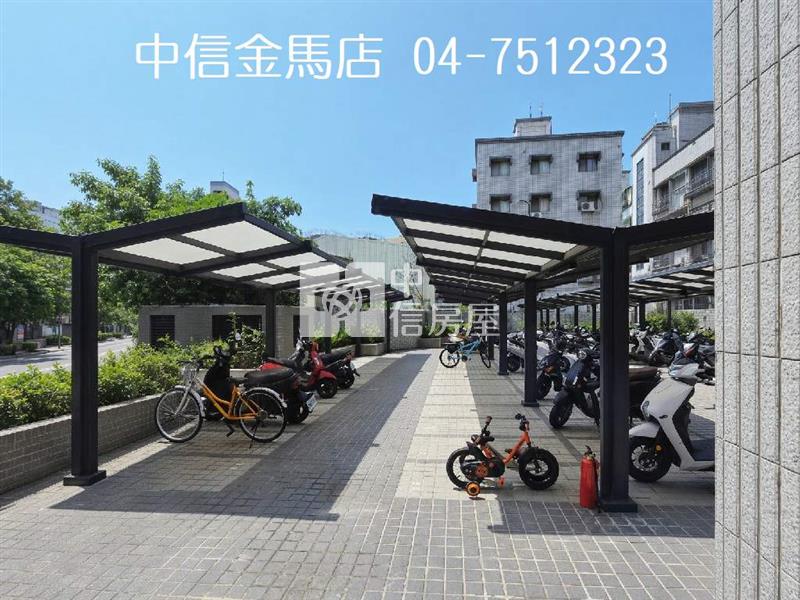 瑞陽街全新車位華廈房屋室內格局與周邊環境