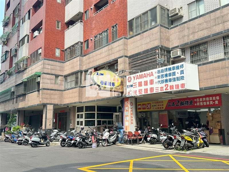 超便宜！美村商圈免千萬大面寬7米樓店