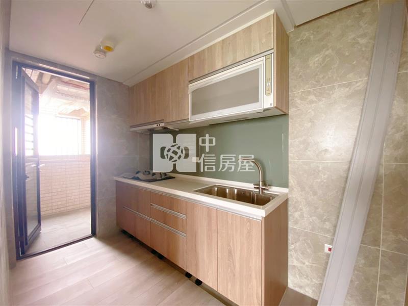 全新交屋✨布拉格文學苑3景觀智能宅+車位自選房屋室內格局與周邊環境