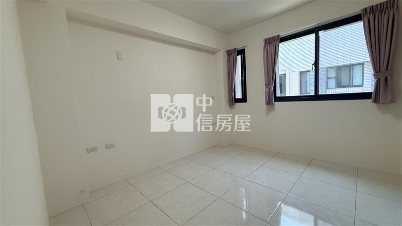 后科商圈近美光社區型透天房屋室內格局與周邊環境