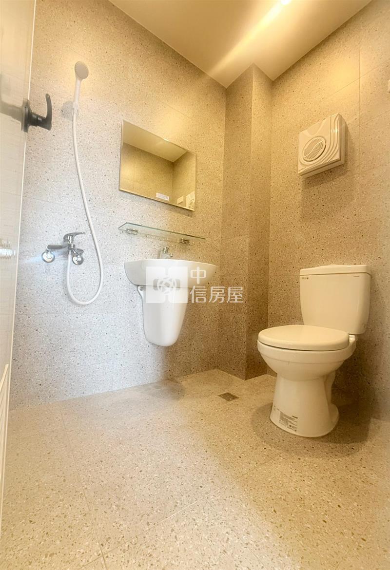 新仁商圈電梯2房美廈房屋室內格局與周邊環境