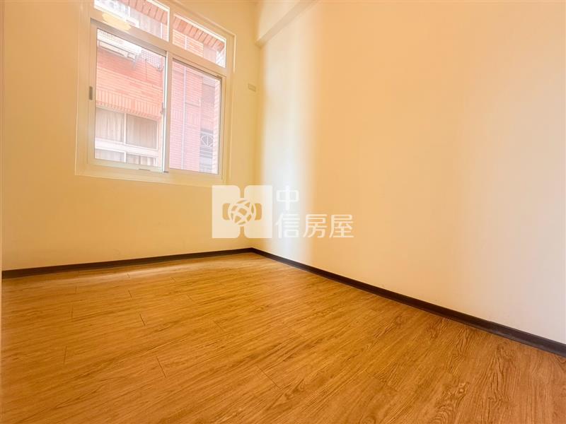新仁商圈電梯2房美廈房屋室內格局與周邊環境