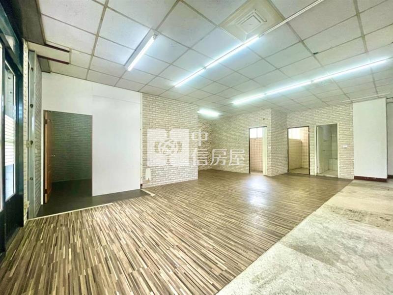 一點利商圈三角窗金店房屋室內格局與周邊環境