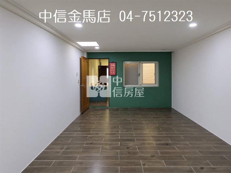 南郭彰中車庫透天房屋室內格局與周邊環境