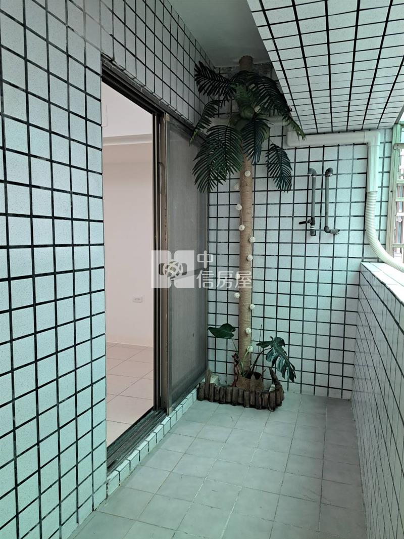 復華商圈3+1房平車電寓房屋室內格局與周邊環境