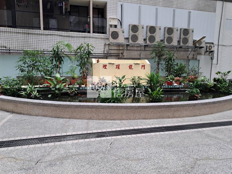 復華商圈3+1房平車電寓房屋室內格局與周邊環境