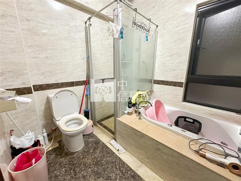 竹北寶晨帝苑2雙車美別墅房屋室內格局與周邊環境
