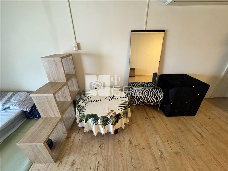 鼎藏大硯挑高店住房屋室內格局與周邊環境
