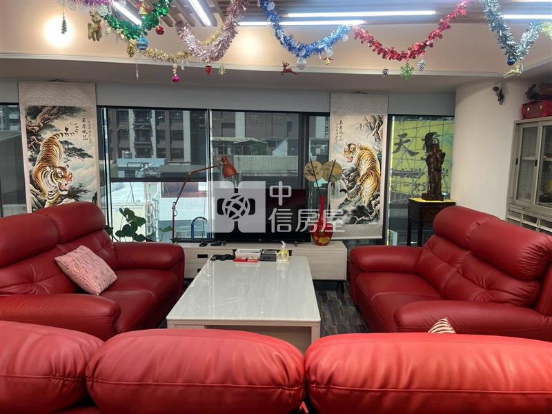 國際財星商業辦公大樓房屋室內格局與周邊環境