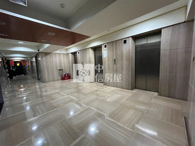 國際財星商業辦公大樓房屋室內格局與周邊環境