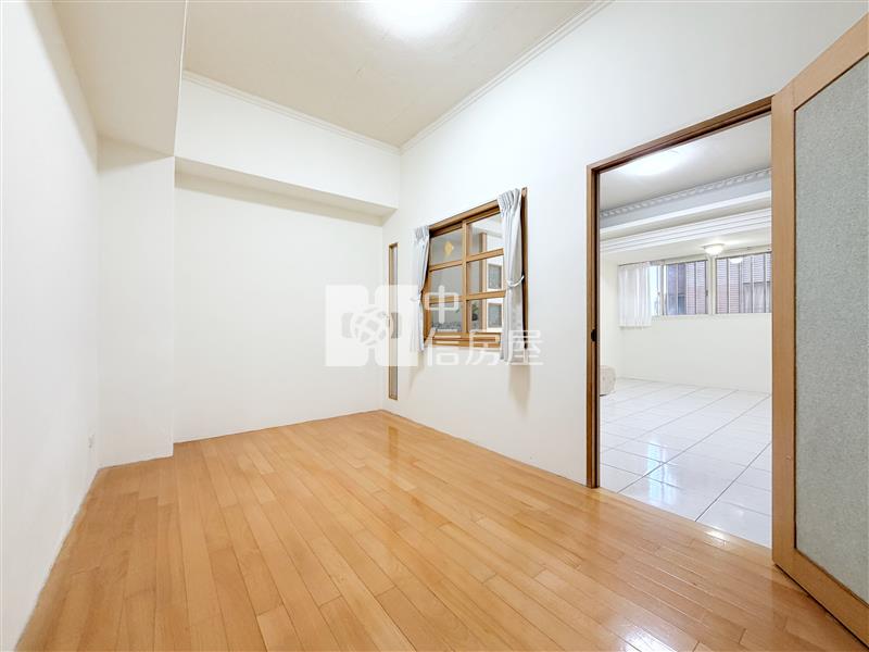 新中元年2+1房美廈房屋室內格局與周邊環境