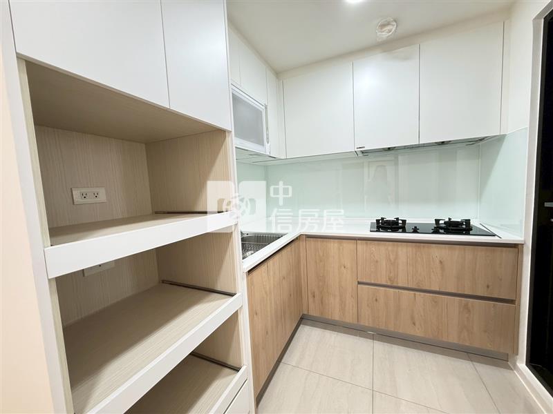屏東向山學精美景觀兩房大平車房屋室內格局與周邊環境