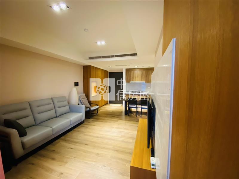 高工商圈輕屋齡大兩房平車精裝美屋房屋室內格局與周邊環境