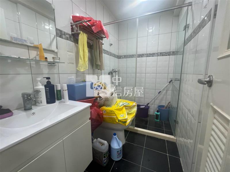 太平萬家福旁美透天房屋室內格局與周邊環境