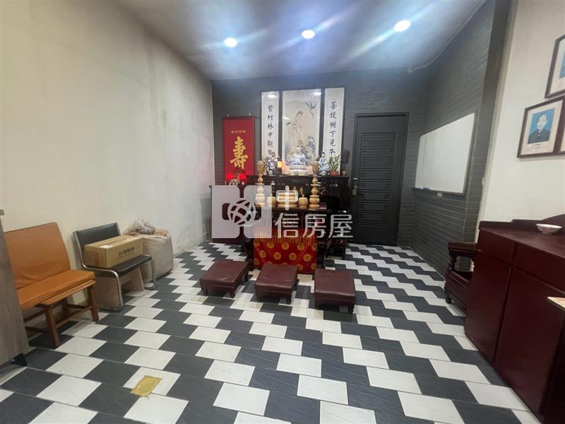 太平萬家福旁美透天房屋室內格局與周邊環境