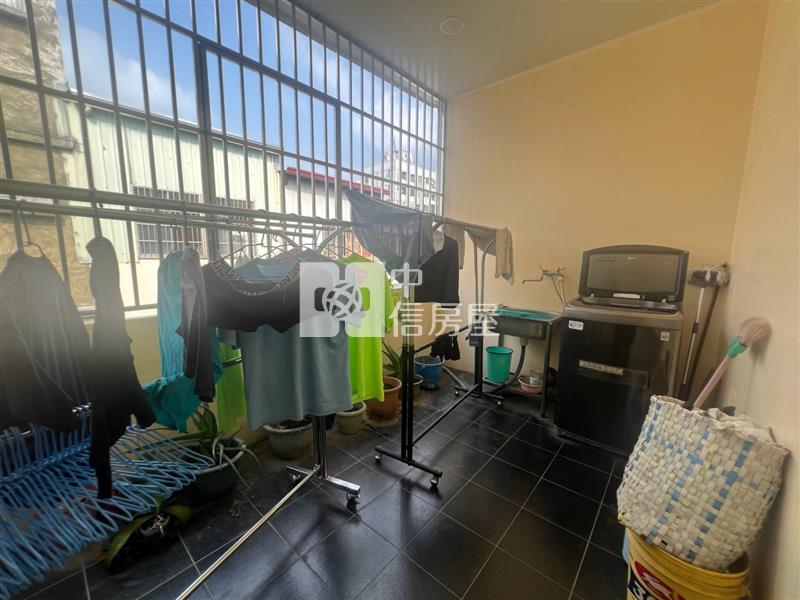 太平萬家福旁美透天房屋室內格局與周邊環境