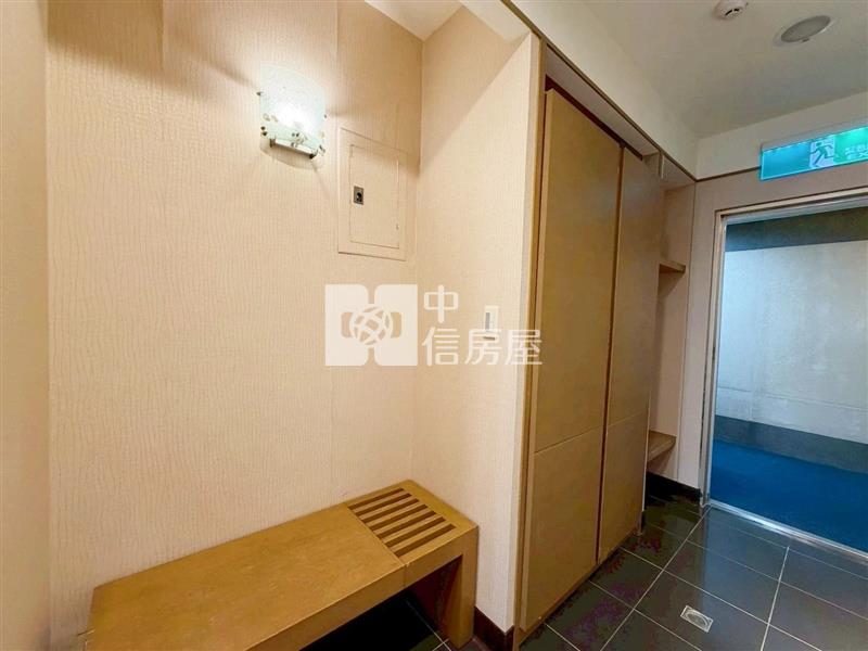 麗榮正市區景觀套房房屋室內格局與周邊環境