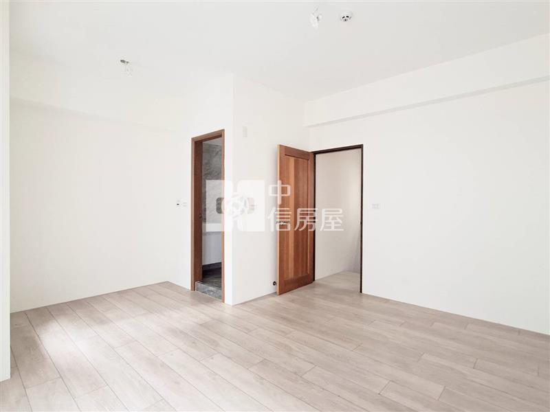 圓聚傑瑞3|全新完工雙併別墅4房|葳格學區房屋室內格局與周邊環境
