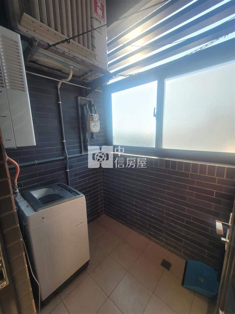 草漯丰閣小資兩房車房屋室內格局與周邊環境