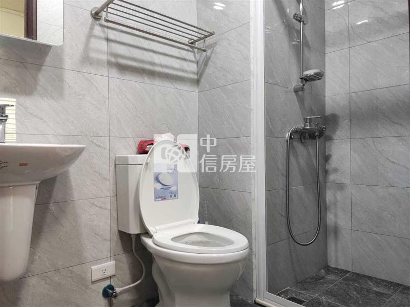 草漯丰閣小資兩房車房屋室內格局與周邊環境