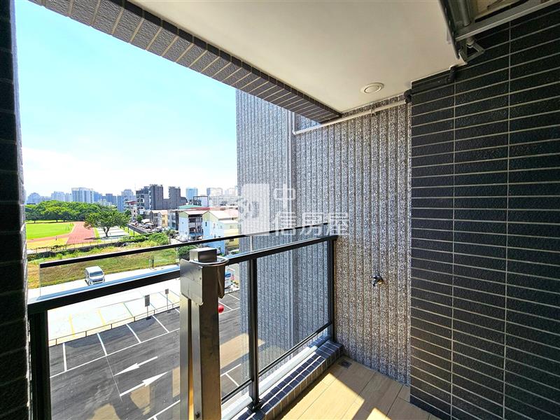 正衛道中學二房二衛平車房屋室內格局與周邊環境