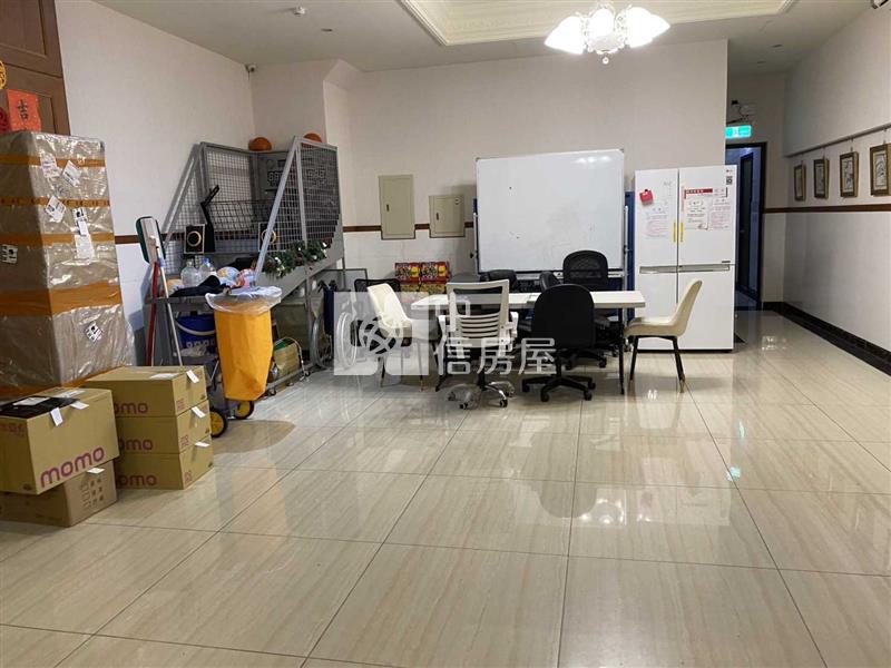 桃園高鐵站近A19站景觀1+1房房屋室內格局與周邊環境