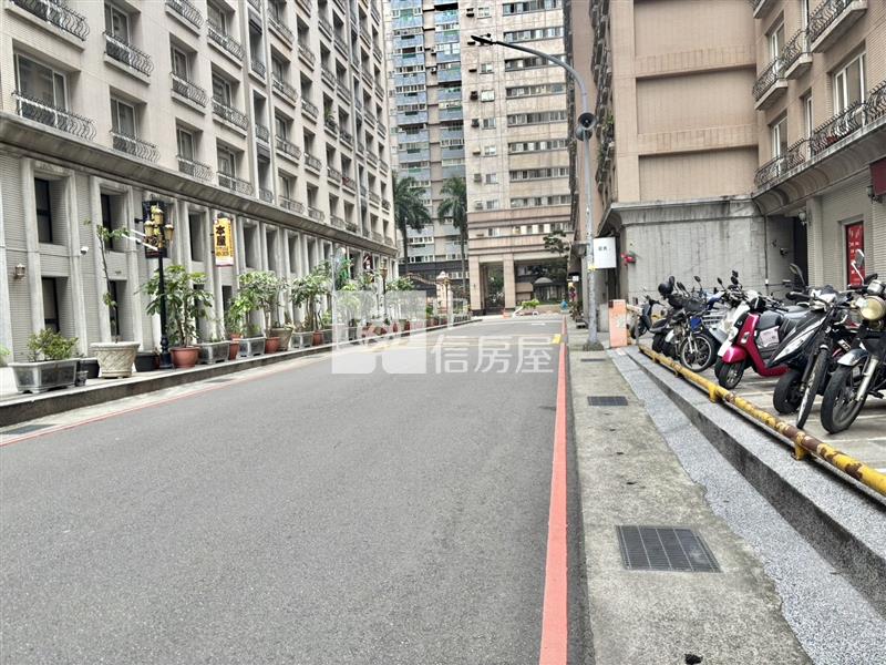 中壢法國賞黃金店面