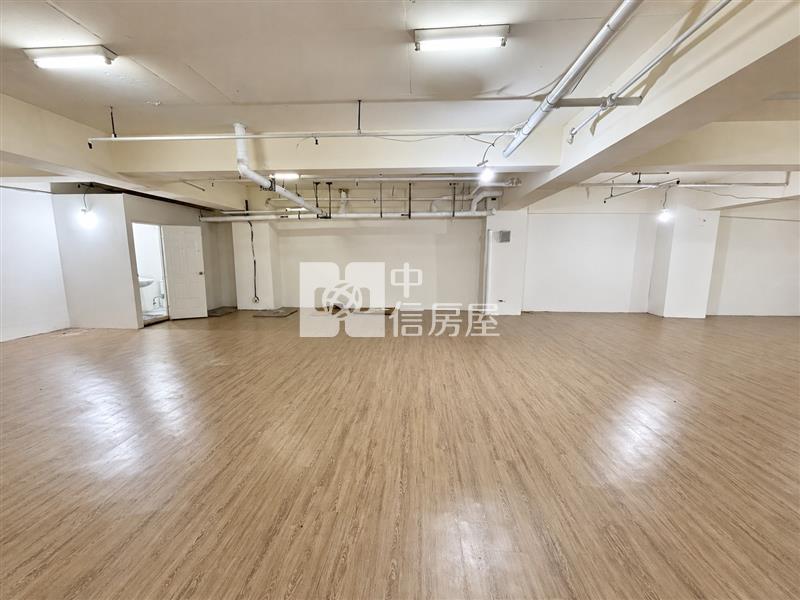 8A67 翡翠晶鑽鳳山頂庄大店鋪