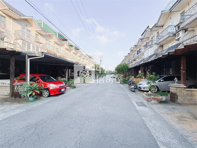 【安家】觀音皇家大院社區型透天前院停車