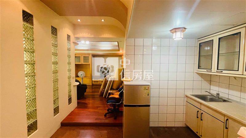 靜巷碧富邑正一房一廳溫泉湯屋
