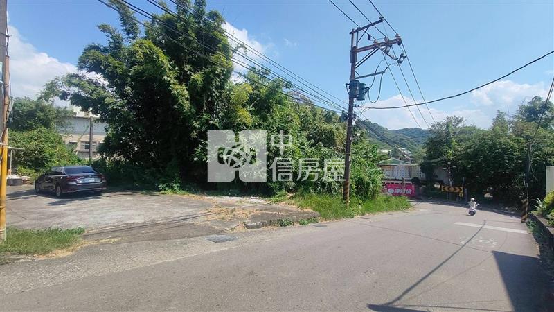 f-43龜山臨路農地