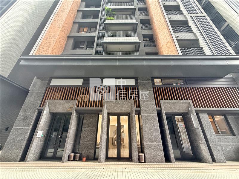 總太聚作店面+平車