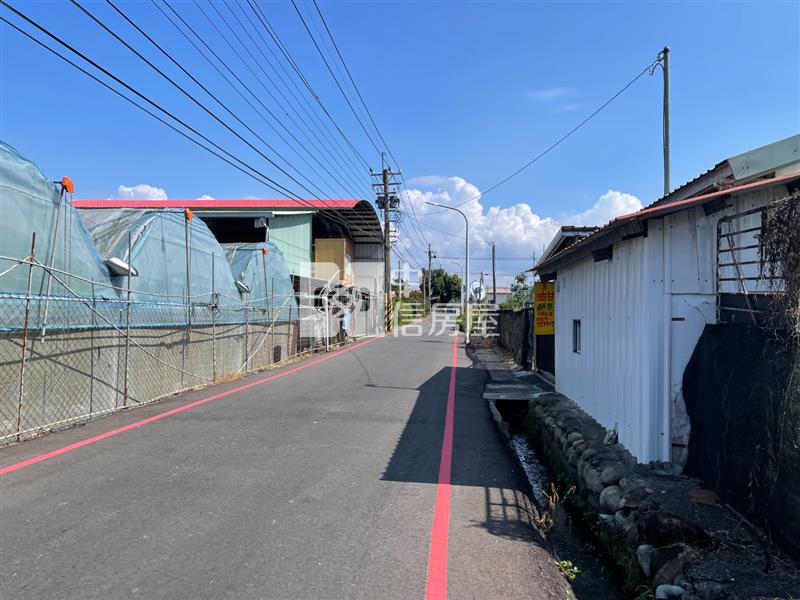 〔專〕新社花海協興街農地