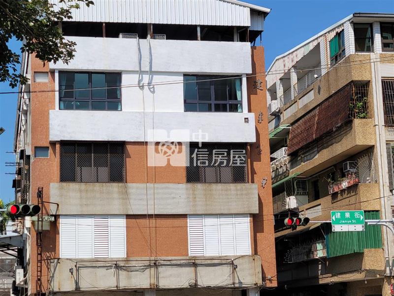 建興國中三房寓