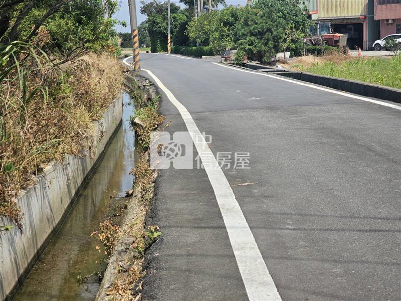 觀音66交流道旁美田