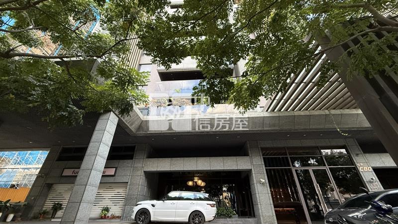 青埔A18站前景觀4房+3車位