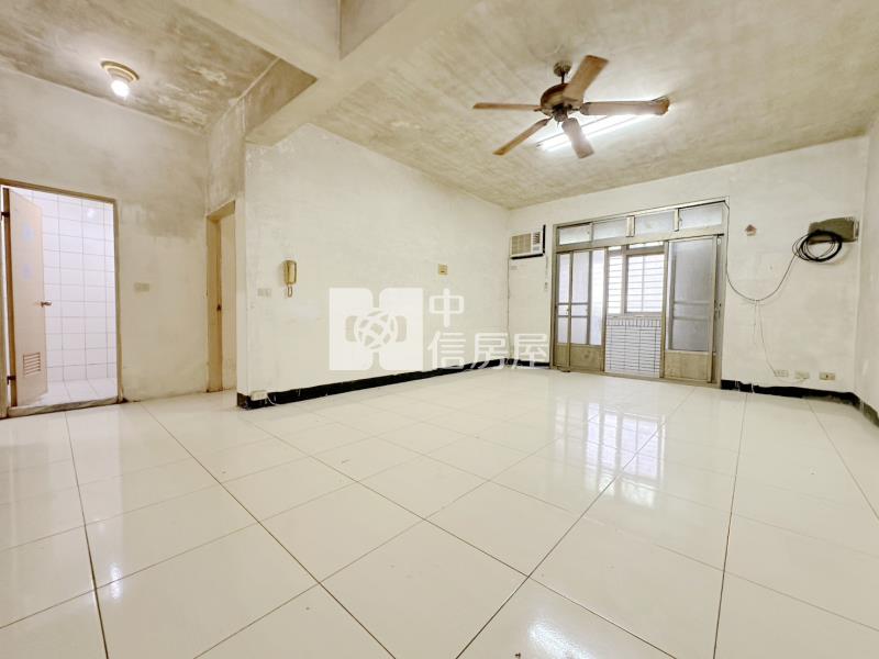 平鎮重劃區超大美三房車