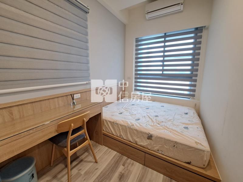 鑫左岸溫馨三房靓車寓(機械平移)