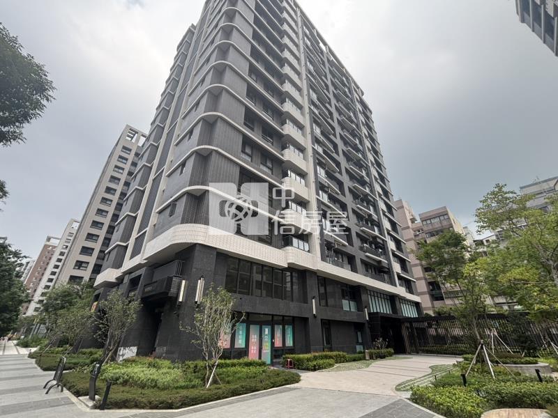 春福興波全新三房平車